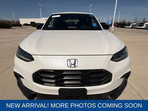 Used 2024 Honda HR-V Sport image 8