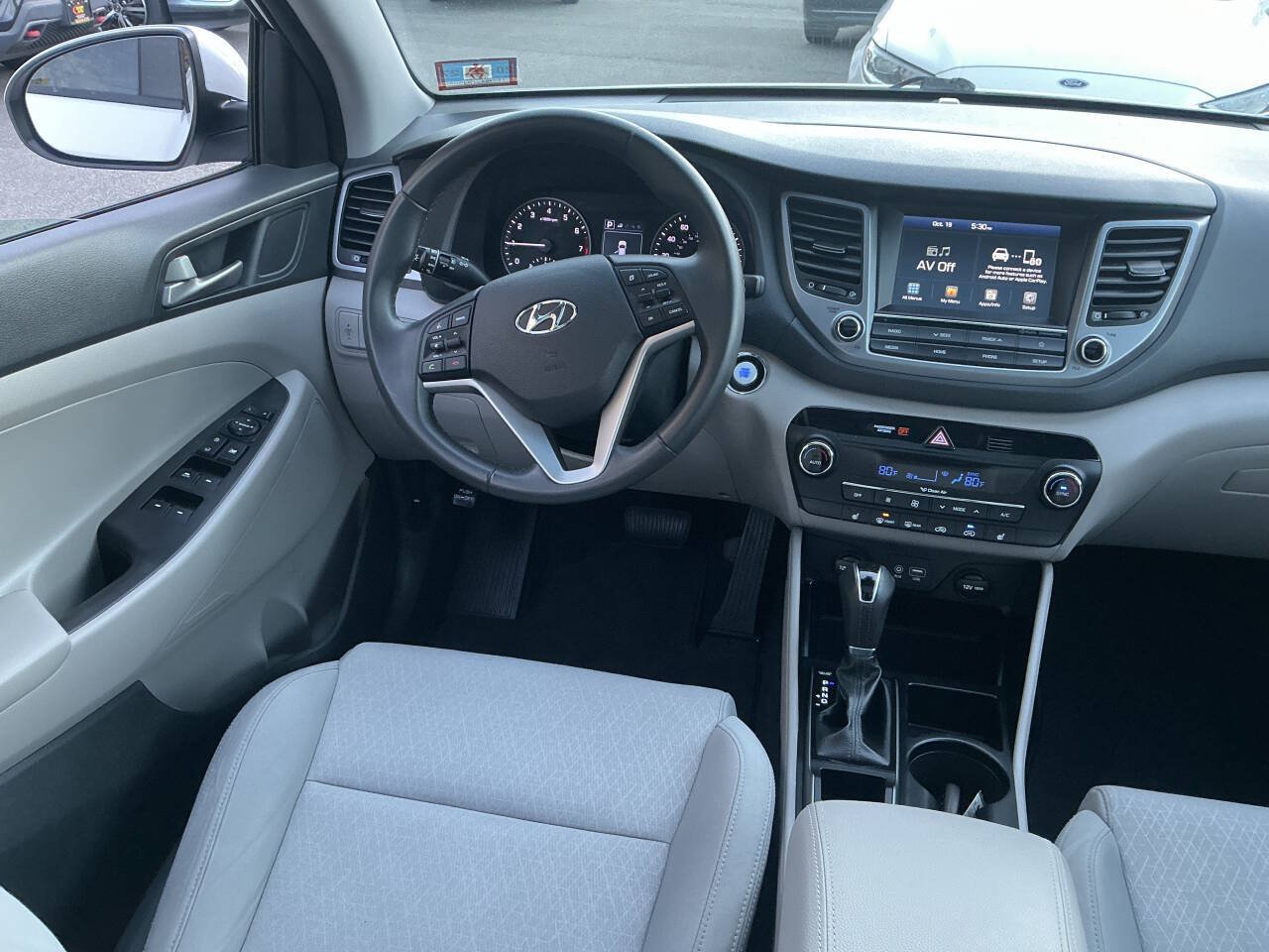 Used 2018 Hyundai Tucson Value w/ Cargo Package AWD/4WD image 17