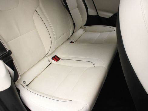 Used 2021 Tesla Model S Plaid AWD/4WD image 24