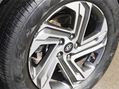 Used 2023 Hyundai Santa Fe SEL image 10