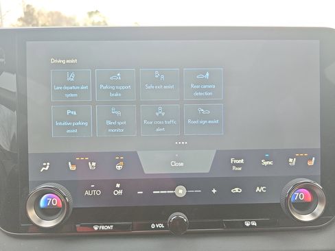 Used 2024 Lexus RX 350 w/ Luxury Package image 20