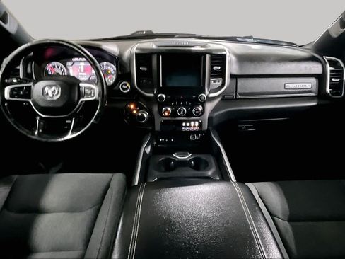 Used 2019 RAM 1500 Big Horn AWD/4WD image 16