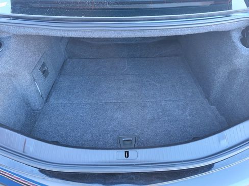 Used 2019 Cadillac XTS image 20