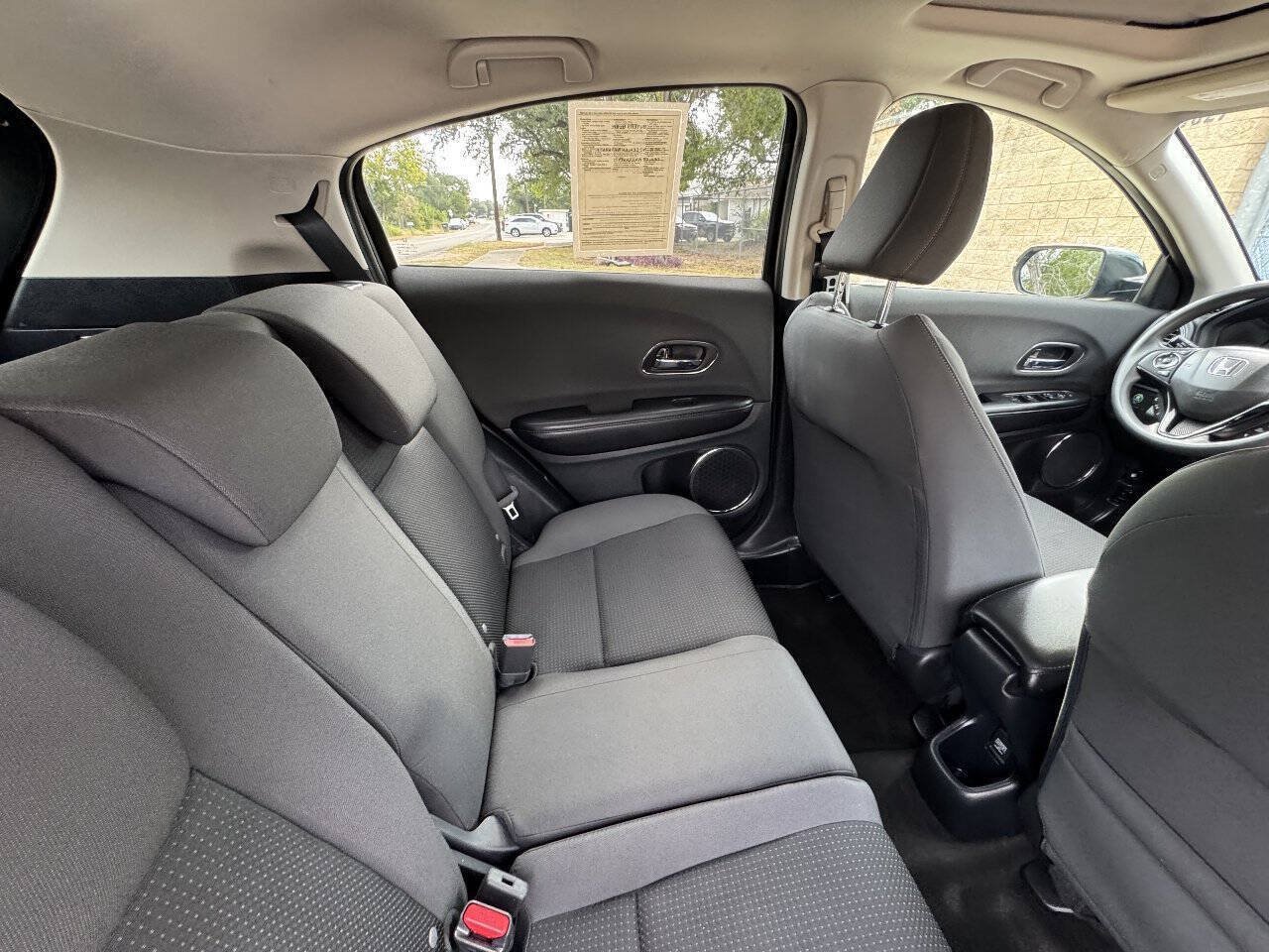 Used 2021 Honda HR-V EX image 36