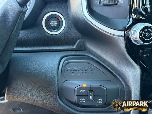 New 2026 RAM 3500 Big Horn AWD/4WD image 19