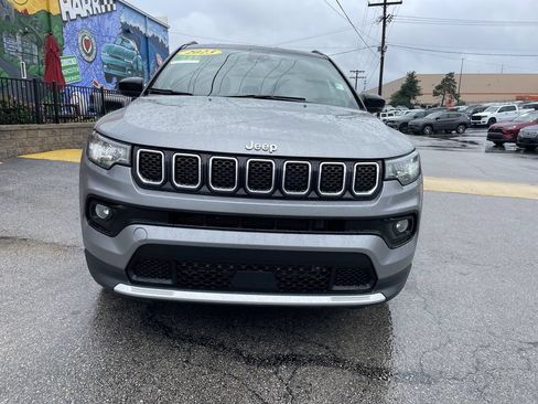 Certified 2023 Jeep Compass Limited AWD/4WD image 5