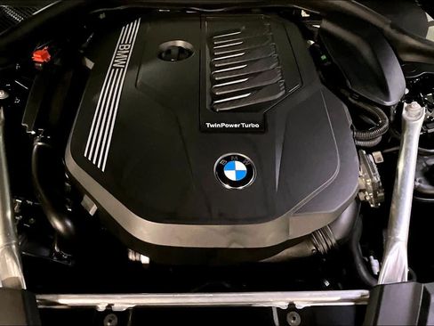 Certified 2023 BMW 540i xDrive w/ M Sport Package AWD/4WD image 29