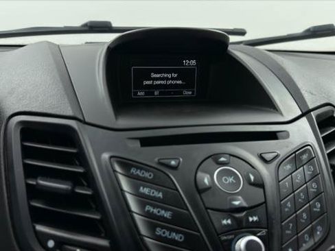 Used 2018 Ford Fiesta SE FWD image 32