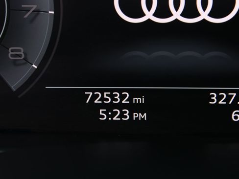 Used 2019 Audi Q8 Premium Plus w/ Premium Plus AWD/4WD image 15