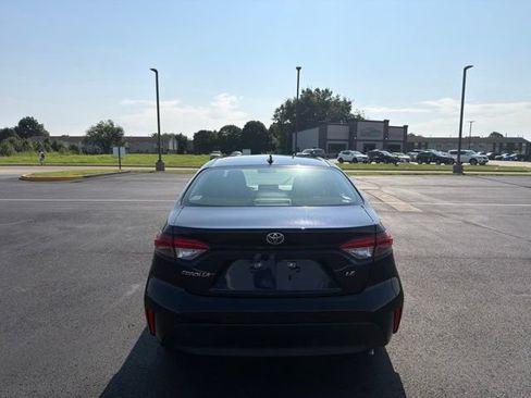 Used 2026 Toyota Corolla LE FWD image 13