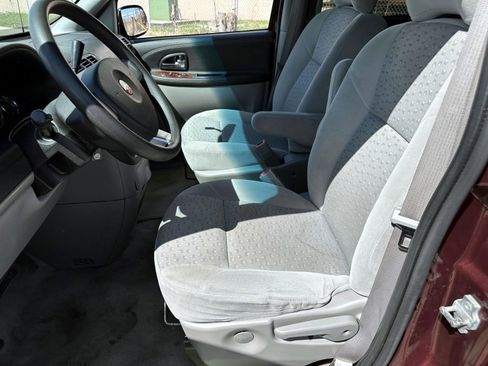 Used 2007 Chevrolet Uplander LS w/ Climate Package image 16