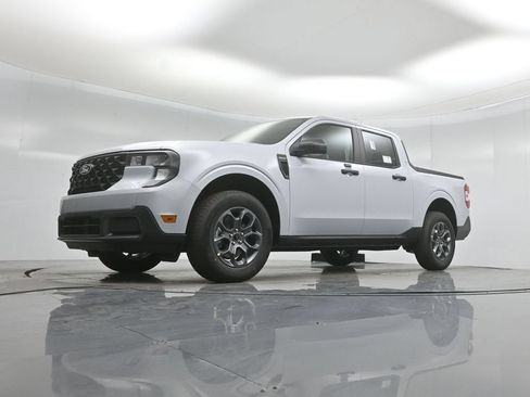 New 2026 Ford Maverick XLT FWD image 37