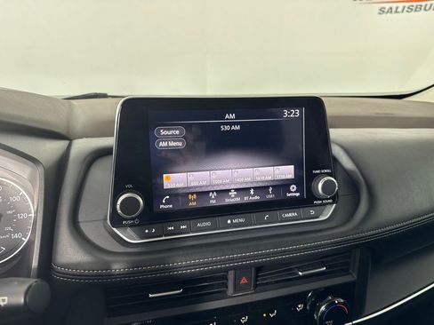 Used 2023 Nissan Rogue S image 15