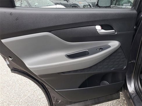 Used 2023 Hyundai Santa Fe SEL image 13