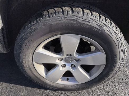 Used 2010 Dodge Ram 1500 Truck SLT w/ Big Horn Regional Pkg image 22