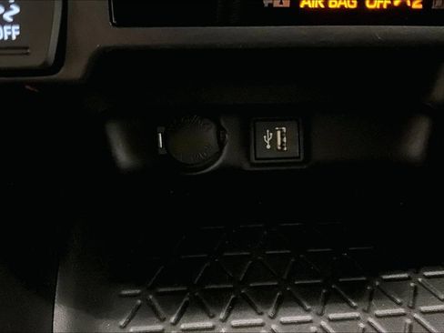 Used 2023 Toyota RAV4 XLE w/ Convenience Package AWD/4WD image 16