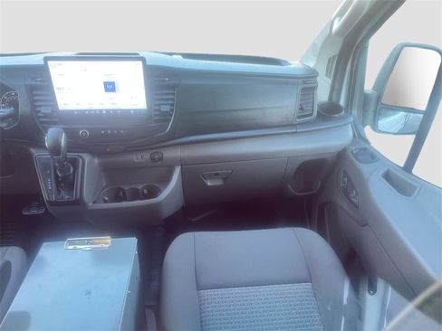 Used 2025 Ford Transit 250 Low Roof w/ Fleet Fuel Economy Package image 23