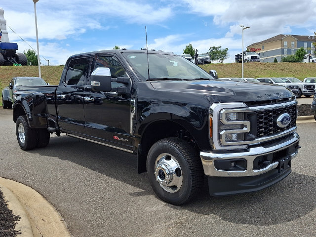 New 2026 Ford F350 Lariat w/ Lariat Ultimate Package AWD/4WD image 2