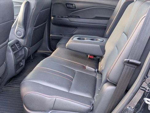 Certified 2023 Honda Passport TrailSport image 18