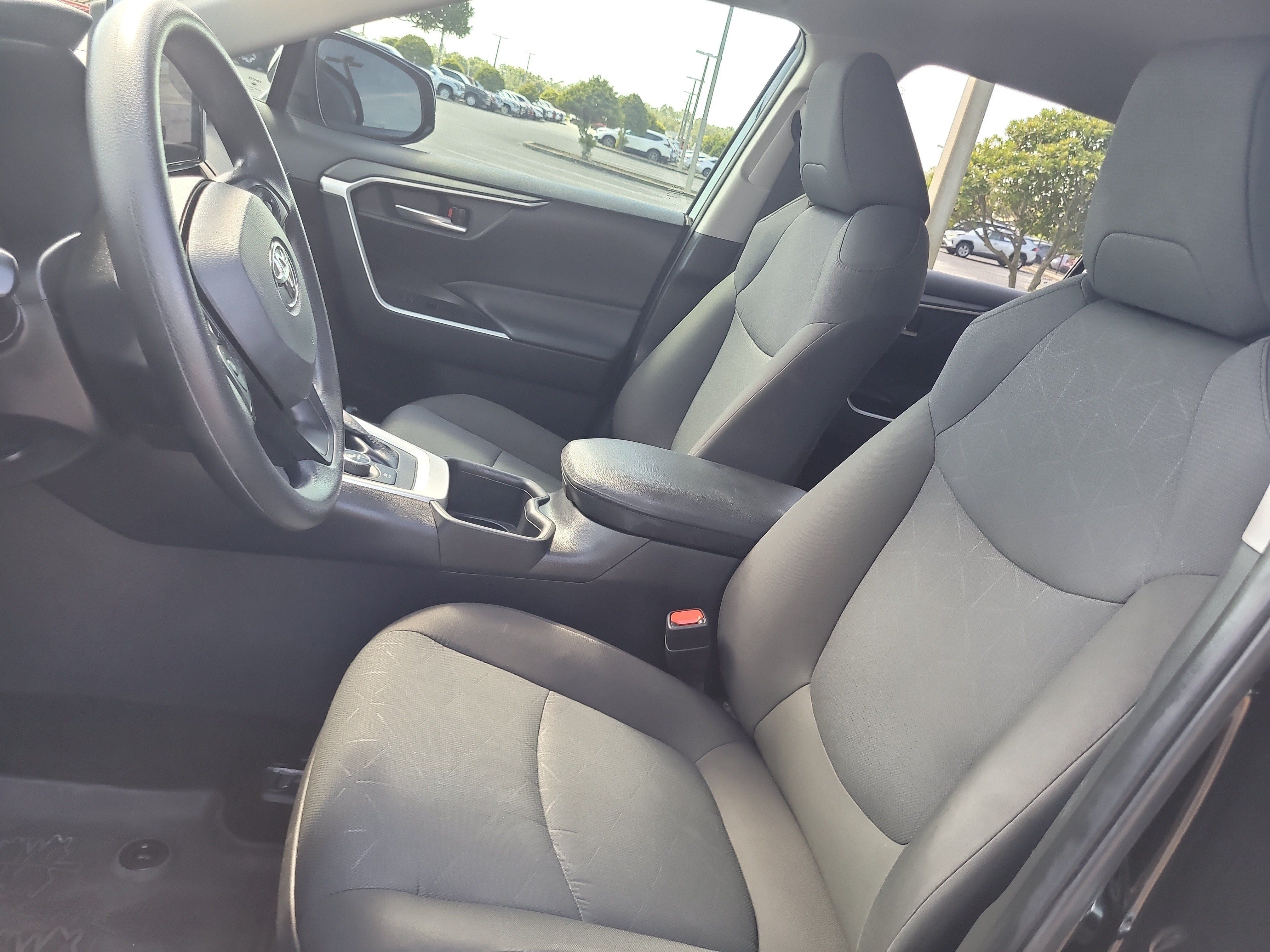 Certified 2025 Toyota RAV4 Woodland Edition AWD/4WD image 20