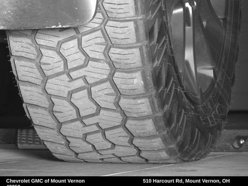 Used 2024 Toyota Tundra Platinum w/ TRD Off-Road Package image 13