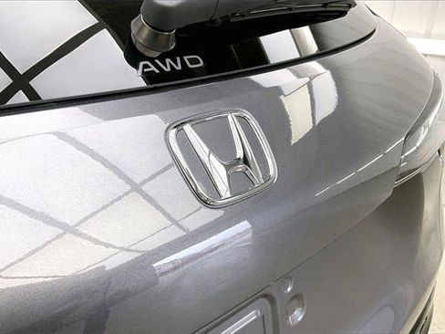 Certified 2026 Honda HR-V EX-L image 32