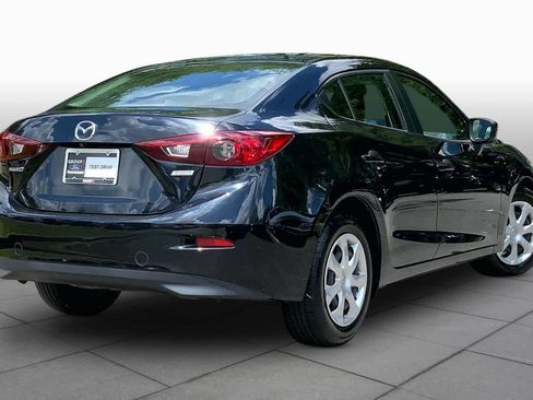Used 2018 MAZDA MAZDA3 Sport FWD image 13