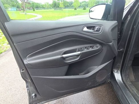 Used 2016 Ford Escape Titanium FWD image 26