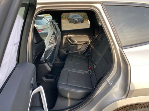 New 2026 BMW X1 xDrive28i image 7