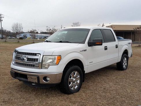 Used 2014 Ford F150 XLT w/ XLT Chrome Package image 7