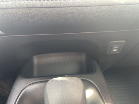 Used 2025 Toyota Corolla SE image 23