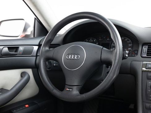 Used 2003 Audi RS 6 image 10
