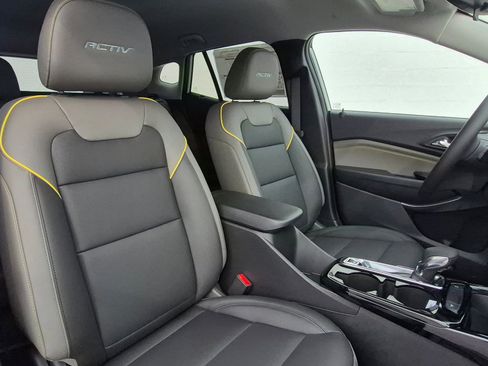 New 2026 Chevrolet Trax ACTIV w/ Driver Confidence Package FWD image 4