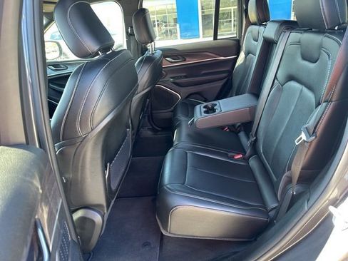 Used 2024 Jeep Grand Cherokee Limited 4xe AWD/4WD image 18