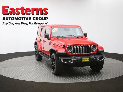 Used 2025 Jeep Wrangler Unlimited Sahara image 49
