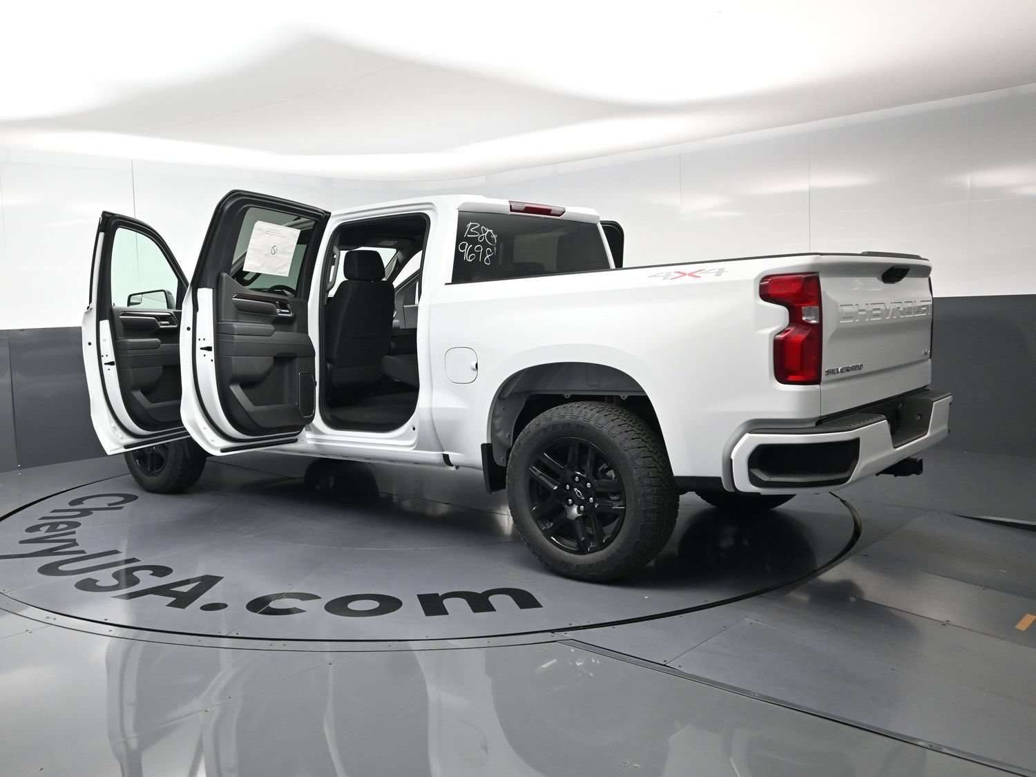 New 2026 Chevrolet Silverado 1500 RST w/ RST Select Package AWD/4WD image 32