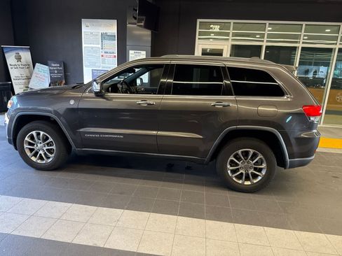 Used 2016 Jeep Grand Cherokee Limited w/ Trailer Tow Group IV AWD/4WD image 18
