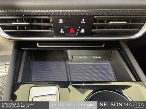 Used 2024 Volkswagen Atlas SEL Premium R-Line AWD/4WD image 41