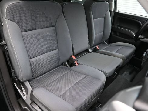 Used 2018 Chevrolet Silverado 1500 LT w/ All Star Edition AWD/4WD image 40
