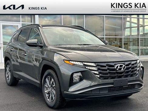 Used 2024 Hyundai Tucson Blue image 1