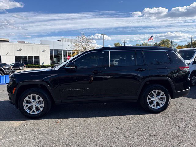 Used 2023 Jeep Grand Cherokee L Limited AWD/4WD image 21