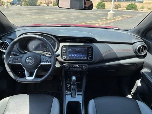 Certified 2021 Nissan Kicks SR w/ SR Premium Package FWD image 13