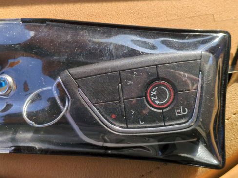 Used 2021 Chevrolet Corvette Stingray Premium Conv w/ Z51 Performance Package image 37