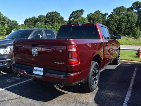 Used 2024 RAM 1500 Laramie AWD/4WD image 4