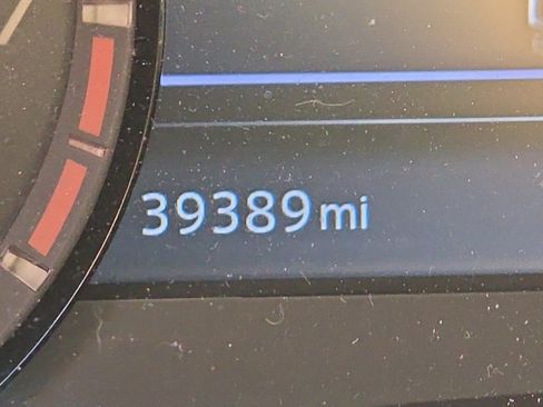 Used 2023 Nissan Frontier Pro-X w/ Pro-X Premium Package image 9