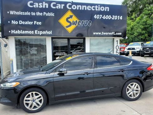 Used 2014 Ford Fusion SE FWD image 10