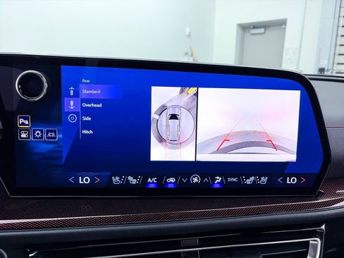 Used 2024 Chevrolet Traverse RS w/ LPO, Floor Liner Package image 9