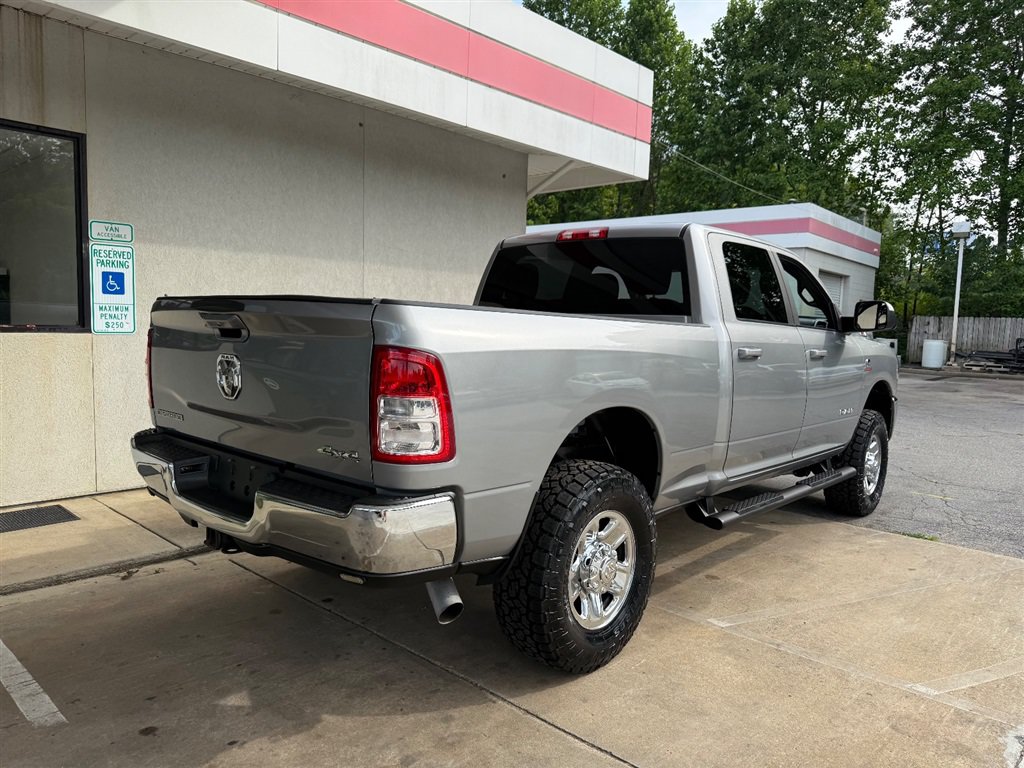 Used 2022 RAM 2500 Big Horn AWD/4WD image 3