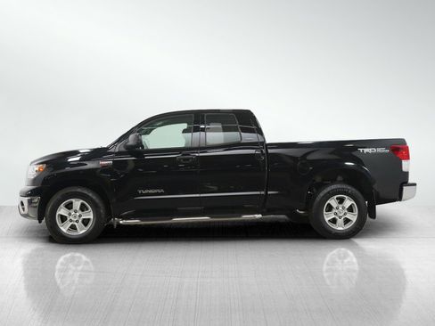 Used 2011 Toyota Tundra 4x4 Double Cab w/ TRD Off-Road Pkg image 2