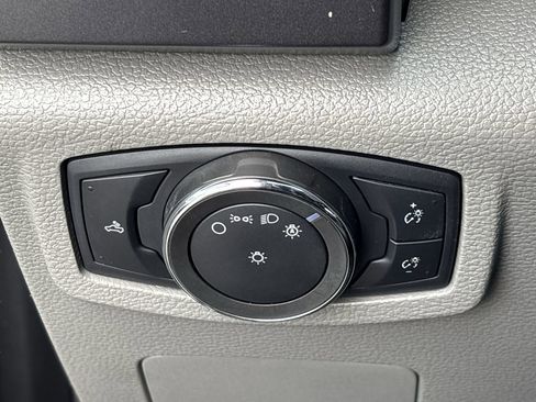 Used 2020 Ford F350 XLT image 26